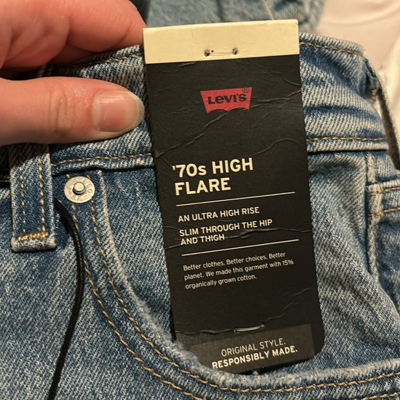 Levi’s 70's High Flare Women's Jeans - Picture 12 of 15